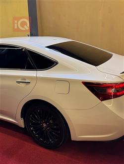 تويوتا أفالون